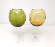 Mikasa Cheers Balloon Wine Glasses Goblets Etched Large set of 2 Green Yellow