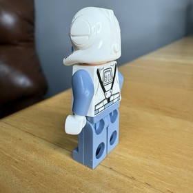 LEGO Star Wars Clone Trooper Pilot Sand Blue Arms Phase 2 Minifigure SW0266 Read