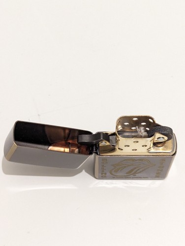 ZIPPO ROLLING STONES LIGHTER 2006 - 20889 BRANDNEU IN VERPACKUNG & SELTEN - Bild 4 von 9