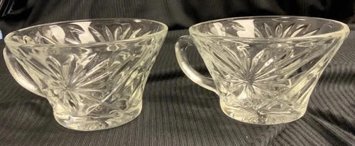 2 VINTAGE ANCHOR HOCKING STARBURST PUNCH BOWL REPLACEMENT CUPS CLEAR GLASS