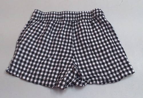 Lot of 3 Pairs of Old Navy Girl's Drawstring Shorts Size 8 Medium - Picture 3 of 16
