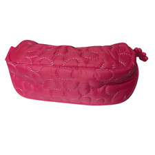 Benefit Cosmetcs Pink Quilted Clamshell Cosmetics Bag - NEW