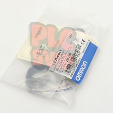 OMRON E3T-CD11 Photoelectric Sensor Switch E3TCD1 NEW 1PCS