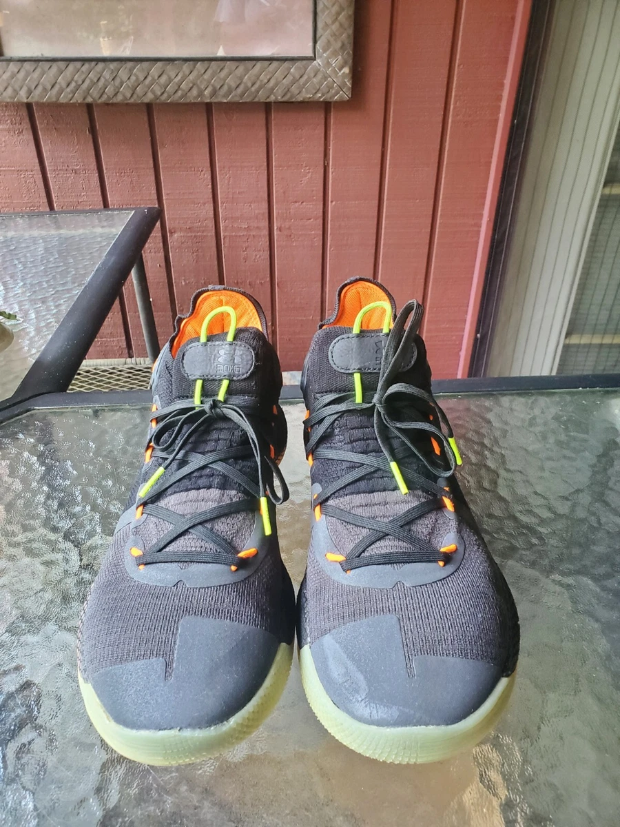 Curry 6 hotsell size