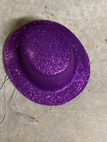 Plastic PURPLE Glitter Top Hat Puppy 