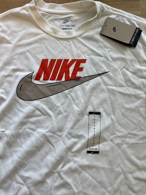 nike sportswear purpose moves tee