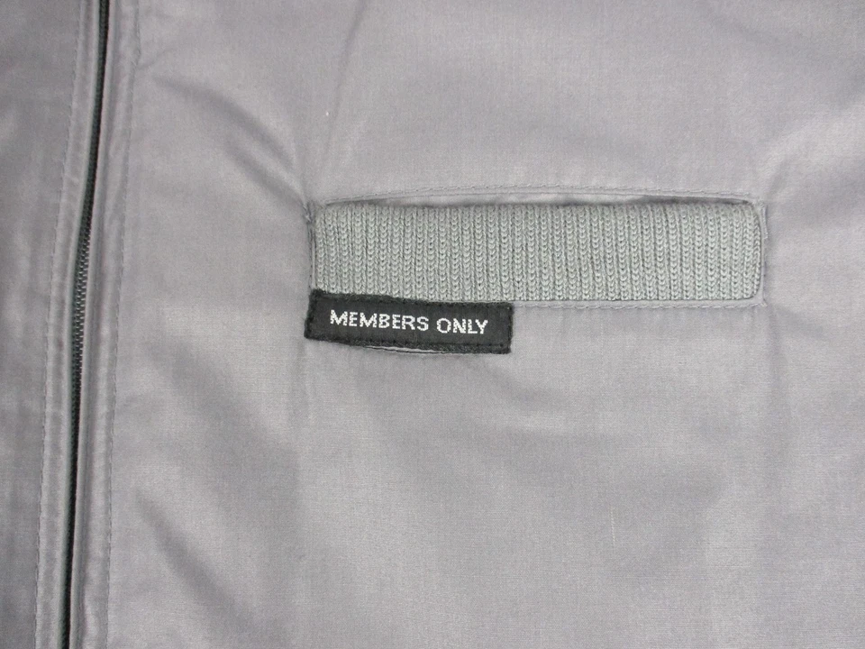 Vintage Members Only Jacket Mens 42 Gray Bomber Europe Craft Epaulettes 80s - Image 3 of 4