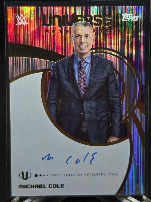 2025 Topps Universe WWE MICHAEL COLE Universe On Card Autograph #UNA-MIC