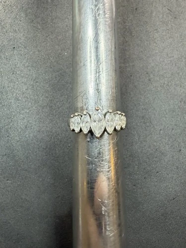 2.9g VTG Sterling Silver 925 CZ Ring Size 7 Jewelry Lot O