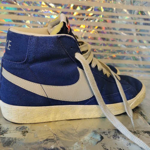 Nike Blazer Mid 77 Zamsz Królewski Niebieski Szary UK 7.5 Trampki Wysokie Topy Świetny stan - Zdjęcie 2 z 12