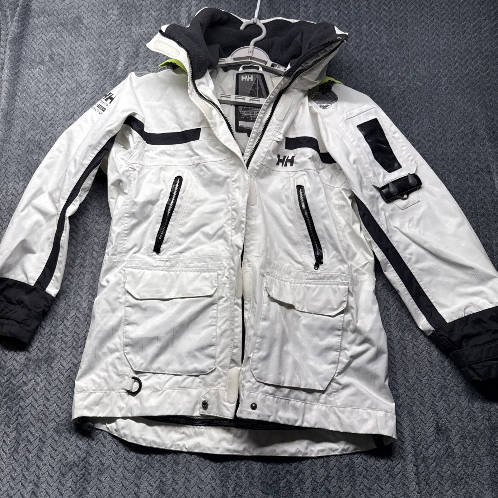 L Helly Tech Protection Sailing Hooded White Black