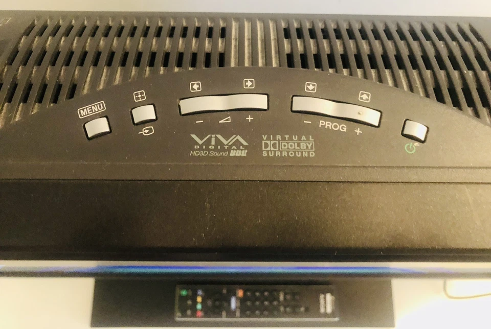 Sony Bravia KDL-26S3000 TV 26" Television 2 x HDMI, SCART, Digital LCD - Image 2 of 4