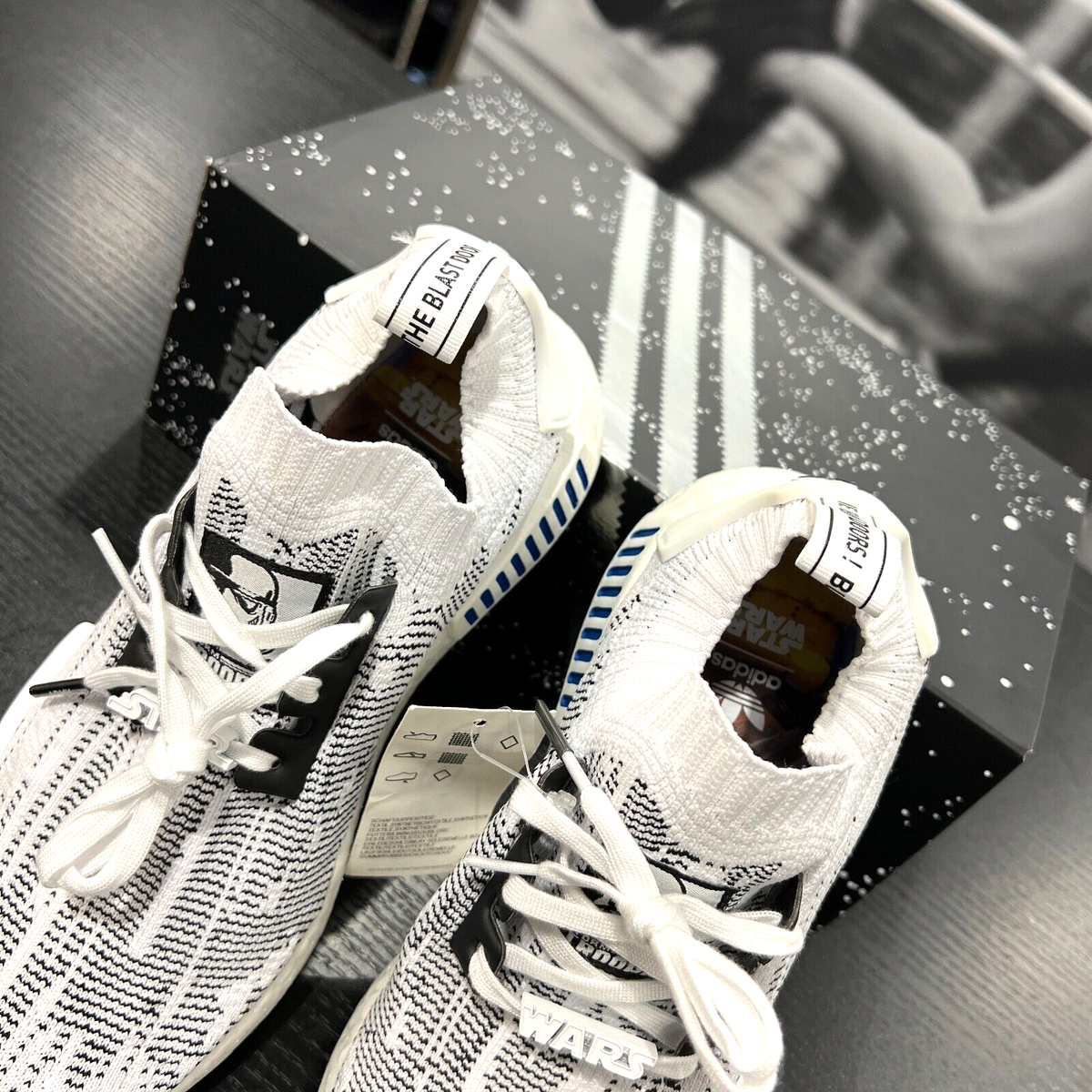 zapatillas mandalorian nmd_r1