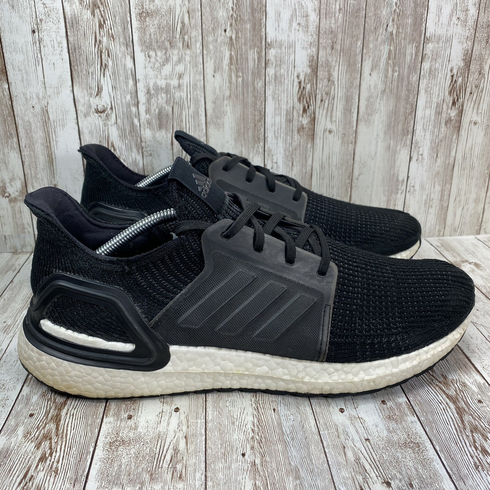 Black Athletic Sneakers G54009 