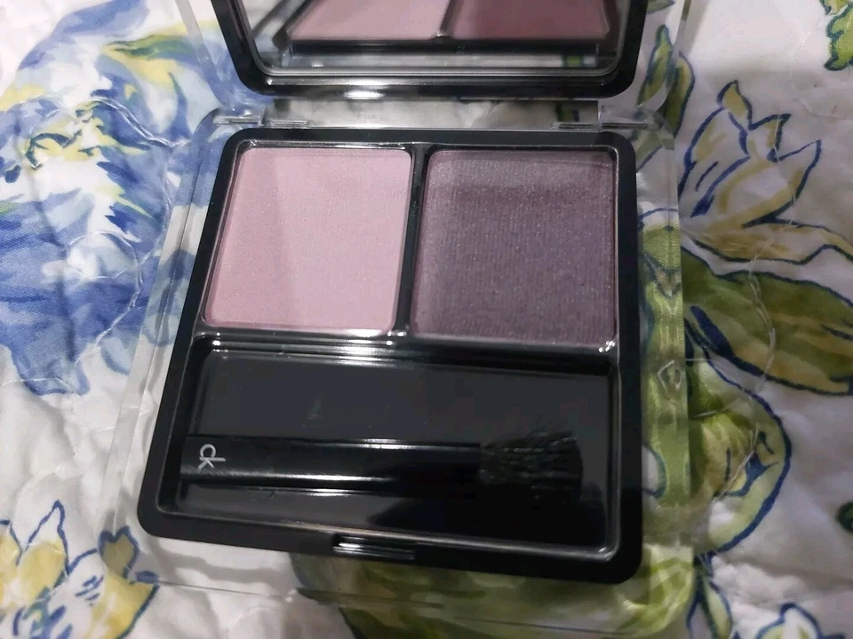 Calvin Klein Tempting Duo 213 Silky Sunset  Intense Duo Eyeshadow 4g NIB - Image 2 of 4
