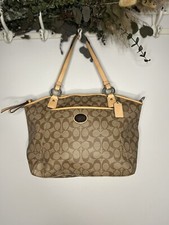 Coach Peyton Signature Pocket Tote