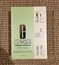 Clinique Redness Solutions Daily Relief Cream/Cleanser/Base SPF 15 Regimen Set