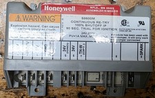 OEM Honeywell S8600M1005 1Ignition Control Module S8600M