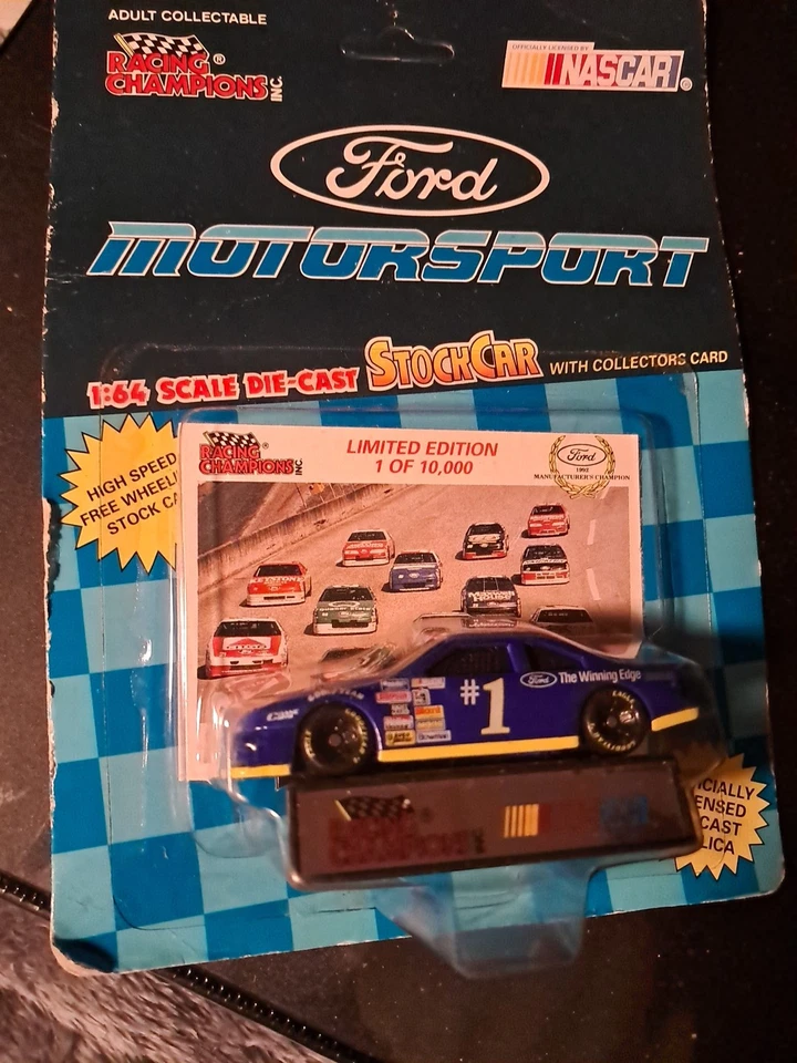 Campeones de carreras Ford Motorsport #1 1992 Manufacturers Champion Goodyear 1:64 Foto 4 de 4
