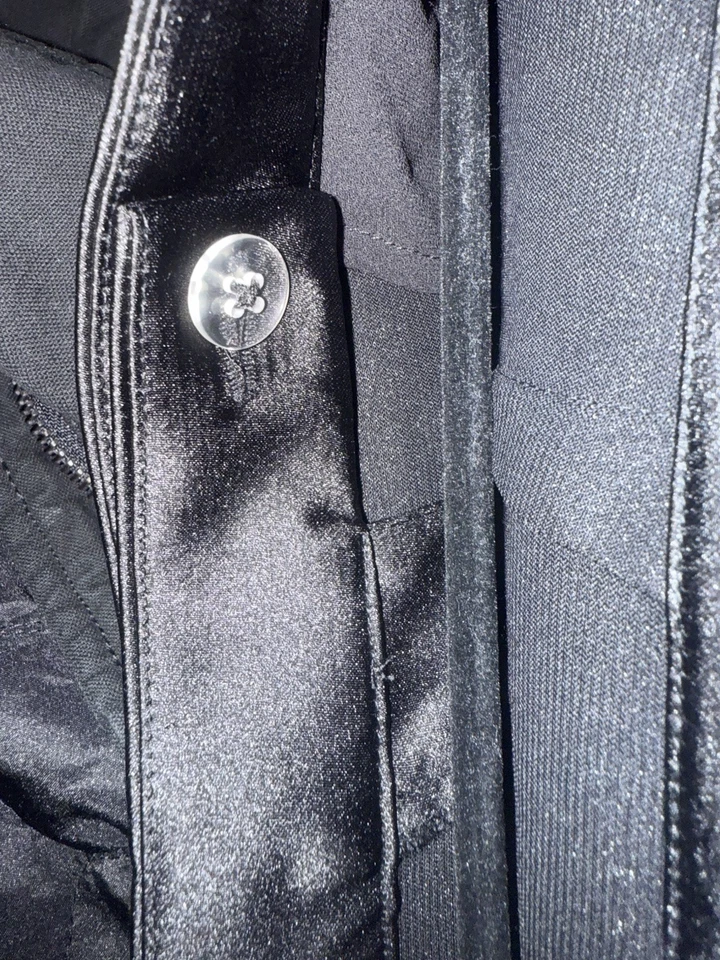 Michael Kors Women's Black Satin Pleated Wide Leg Pockets Pants Size 10 - Image 4 of 4