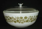PYREX - 4 QT. - #404 Green-White SPRING BLOSSOM GREEN Mixing Bowl & Knob Lid