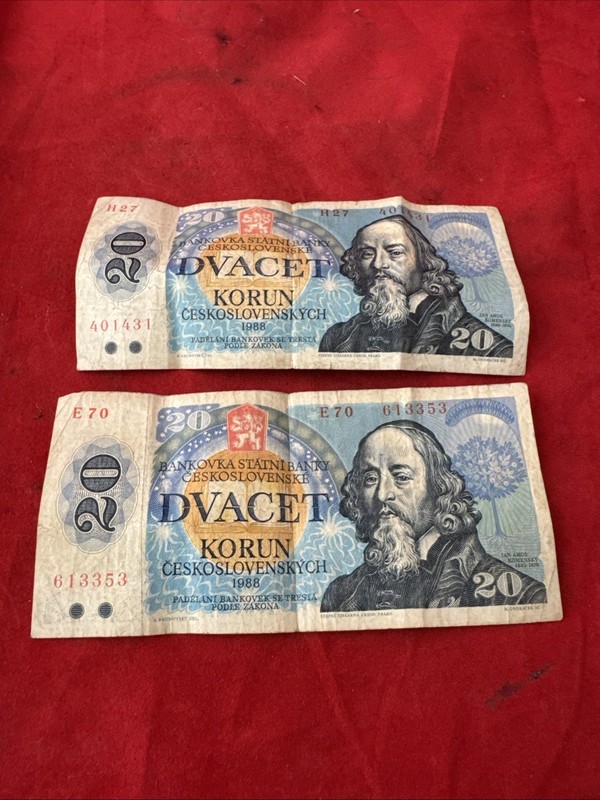 (2) 1988 Czechoslovakia 20 Korun Paper Money Banknote