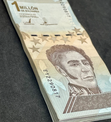 #ad #ad Venezuela 1 Million Bolivar Soberano 2020 X 100 Pcs Bundle used 💎💎 $27.95