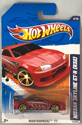 Hot Wheels Nissan Skyline GT-R (R32) 2011 Nightburnerz Red J5s