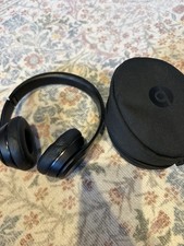Beats by Dr. Dre Solo3 Black Wireless Bluetooth Headphones with Carrying Case