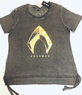 Juniors T-Shirt Size S Slim Master Of The Tides Juniors Aquaman 