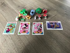 Lote Navidad Disney Coleccionable - 10 Juguetes Tsum Tsum + 4 Tarjetas de Exhibición Disney