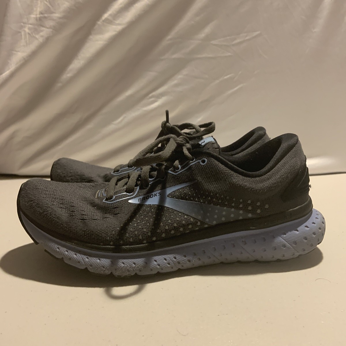Brooks Glycerin 18 Running Women Shoes Sneakers Size 7.5  display picture 3