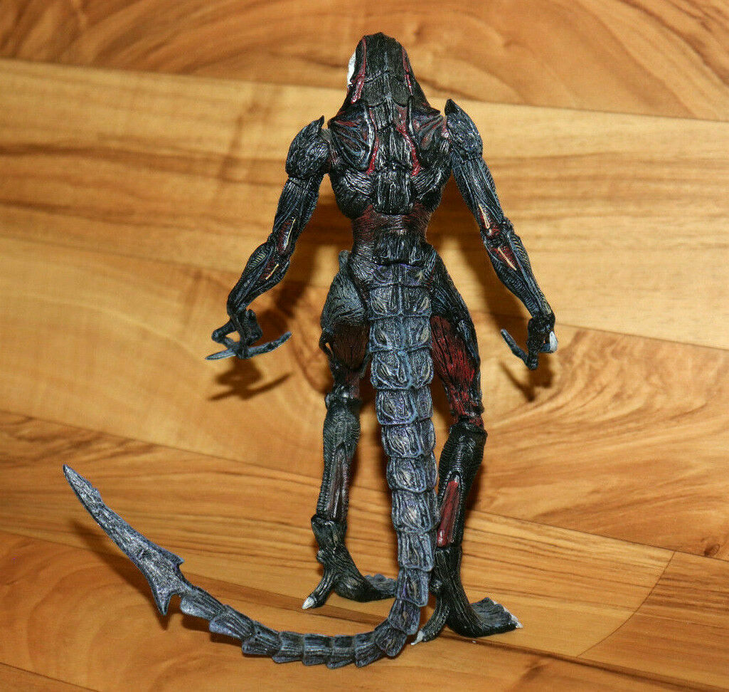 Resident evil 4 Verdugo Action Figure Neca 2 3 5 6 7 Resident evil 4 Verdugo Action Figure Neca 2 3 5 6 7