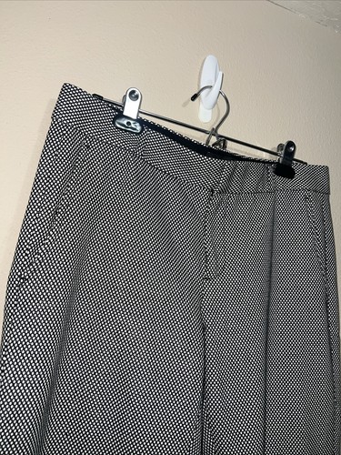 Banana Republic Straight Leg Black/White Ryan Pants Size 6 - Picture 2 of 5