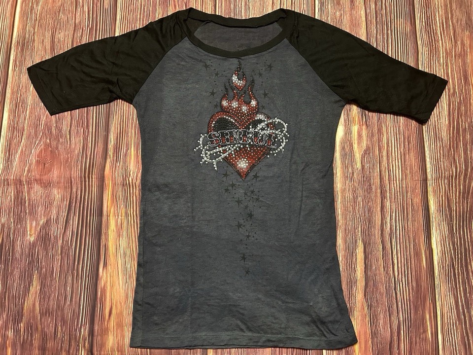 Sinful Womens Small Rhinestone Sacred Heart Wings Raglan T-Shirt Y2K Gothic USA