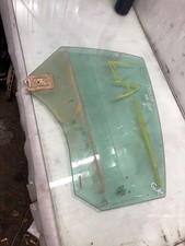 Mercedes-Benz CLA C117 X117 W117 2018 Hinten links Fenster Scheibe T&uuml;r hinten