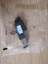 1PC New Festo MZH-5/2-1,5-L-LED 30220 Solenoid Valve