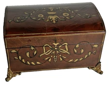 Beautiful Maitland Smith Embossed Box