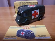 Norev RENAULT 1000 KGS Military Ambulance