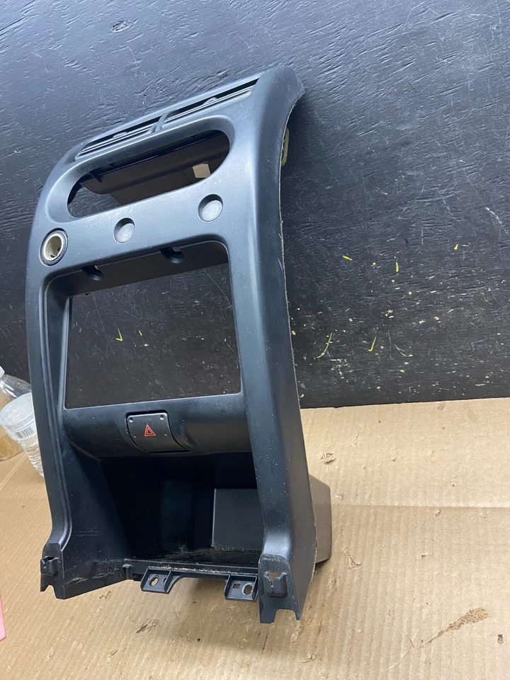 Оригинальный ободок радио для центральной приборной панели климат-контроля 2002-2004 Nissan Xterra XE v1378 DG - Изображение 4 из 4