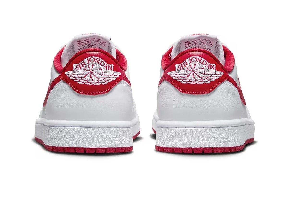 Size 9.5 - Air Jordan 1 Retro OG Low University Red for sale