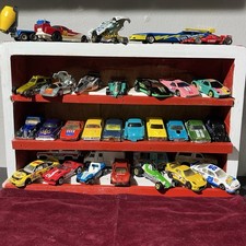 Humble But Versatile Display  vintage Die Cast HOTWheels MATCHBOX Mostly 80-90s