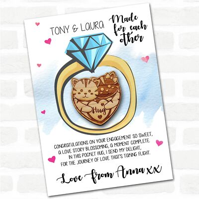 2 Kuschelkatzen Happy Engagement Glückwunsch personalisiert Geschenk Taschenumarmung