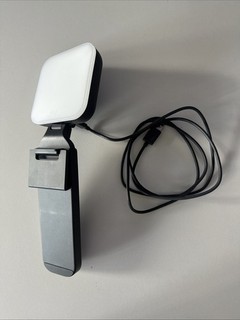 Logitech Litra Glow Premium LED Streaming Light with TrueSoft