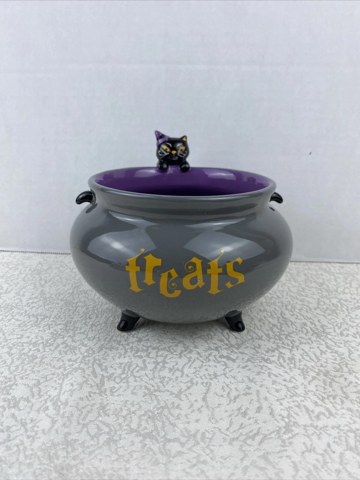 Halloween Purple Fish Bowl, w Blk Cat “Trick or Treat” Candy Dish Grasslands Rd