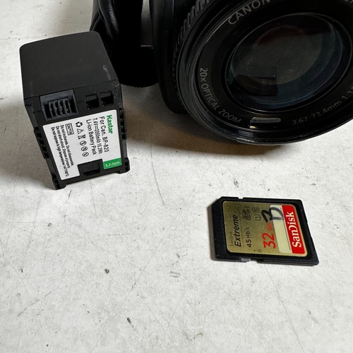 Videocámara portátil Canon Vixia HF-G30 negra con zoom óptico de 20x - Imagen 2 de 11