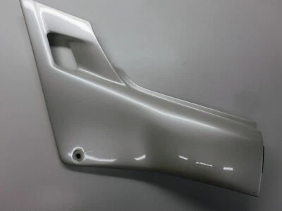 Honda VFR 750 F RC24 86-89 Seitendeckel links Seitenverkleidung Verkleidung - Bild 1 von 4