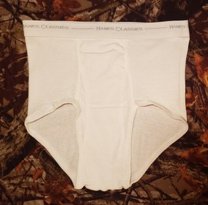 Vintage Hanes Classics Men's Briefs Underwear White Made in USA Medium (34)