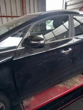 Porte avant et accessoires Kia CARENS