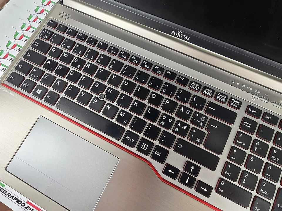 N38_PC NOTEBOOK FUJITSU LIFEBOOK E754 INTEL i7-4702MQ 8GB SSD 128GB WINDOWS 10 - Immagine 2 di 4